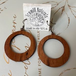 Wood earrings